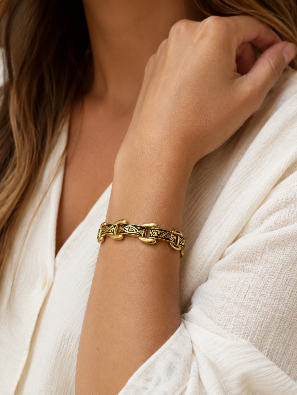 Vintage Spanish Damascene Link Bracelet - Black & Gold With Safety Chain